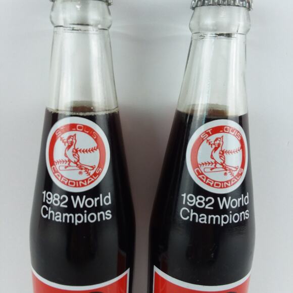 2 VINTAGE St. Louis Cardinals 1982 World Series Champions Coca-Cola Bottles - Picture 3 of 6